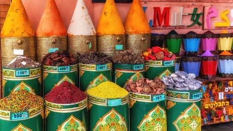 Les secrets de beauté des femmes marocaines : Henne, smen et huile d'argan pour une peau radieuse